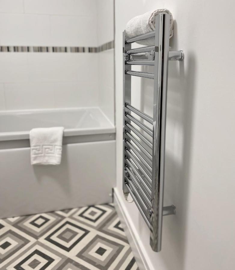 Fab 2Bedroom Apartment- Free Parking, 5Mins From City Centre, Portland Rd Ne2 1Dj Newcastle upon Tyne Bagian luar foto