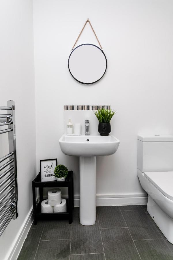 Fab 2Bedroom Apartment- Free Parking, 5Mins From City Centre, Portland Rd Ne2 1Dj Newcastle upon Tyne Bagian luar foto